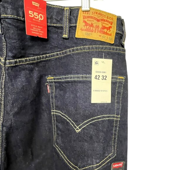 Levis Mens 550 Relaxed Fit Jeans Dark Wash 42 X 32 NEW Tapered Leg Stretch - Picture 3 of 13